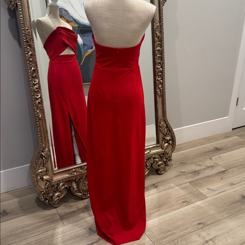 Lulu's Strapless Scarlet Gown - Picture 7 of 8
